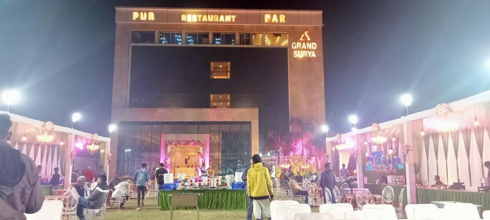 Hotel Grand Surya Kodarma Kültér fotó