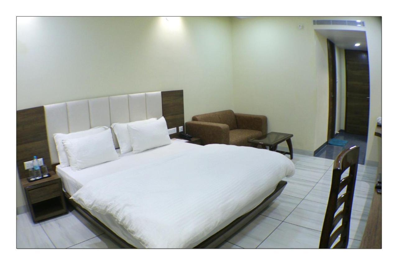 Hotel Grand Surya Kodarma Kültér fotó